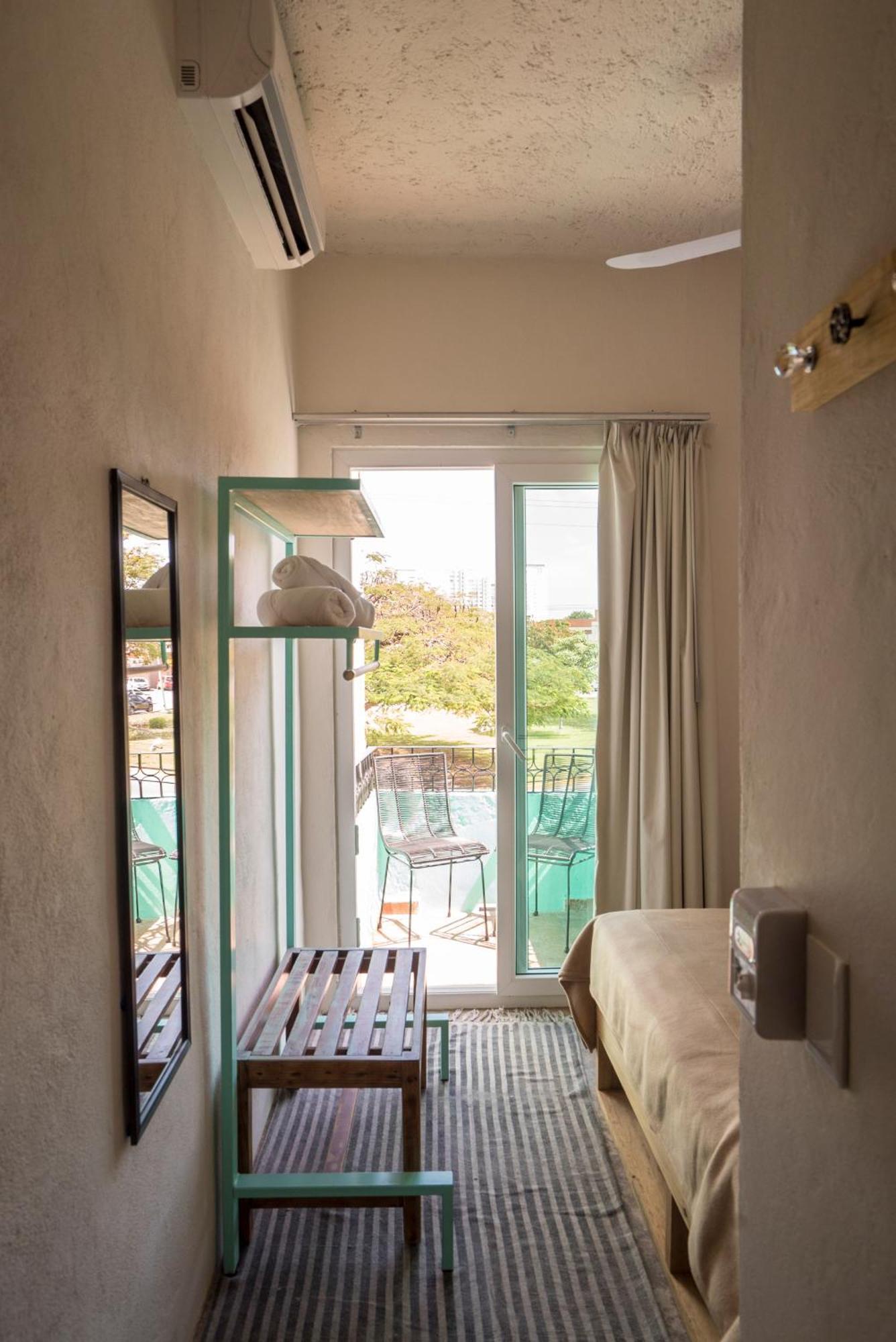 Nilu Downtown By Selina Hotel